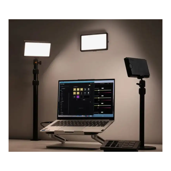 Ulanzi K6500 Studio Magnetic Bluetooth Video Light 8059 foto