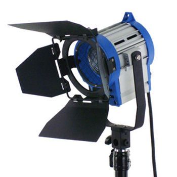 SOMITA JUNIOR 650 / DYNACORE DTW-650 FRESNEL 650W 1130 foto